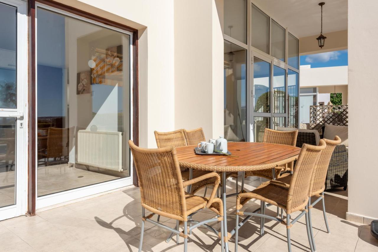 Villa Savoya Sunrise By Ezoria Villas Golful Coralilor Exterior foto