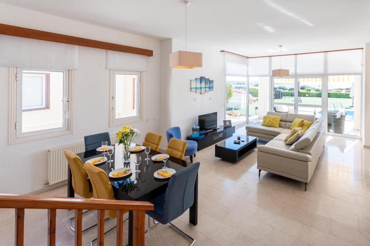 Villa Savoya Sunrise By Ezoria Villas Golful Coralilor Exterior foto
