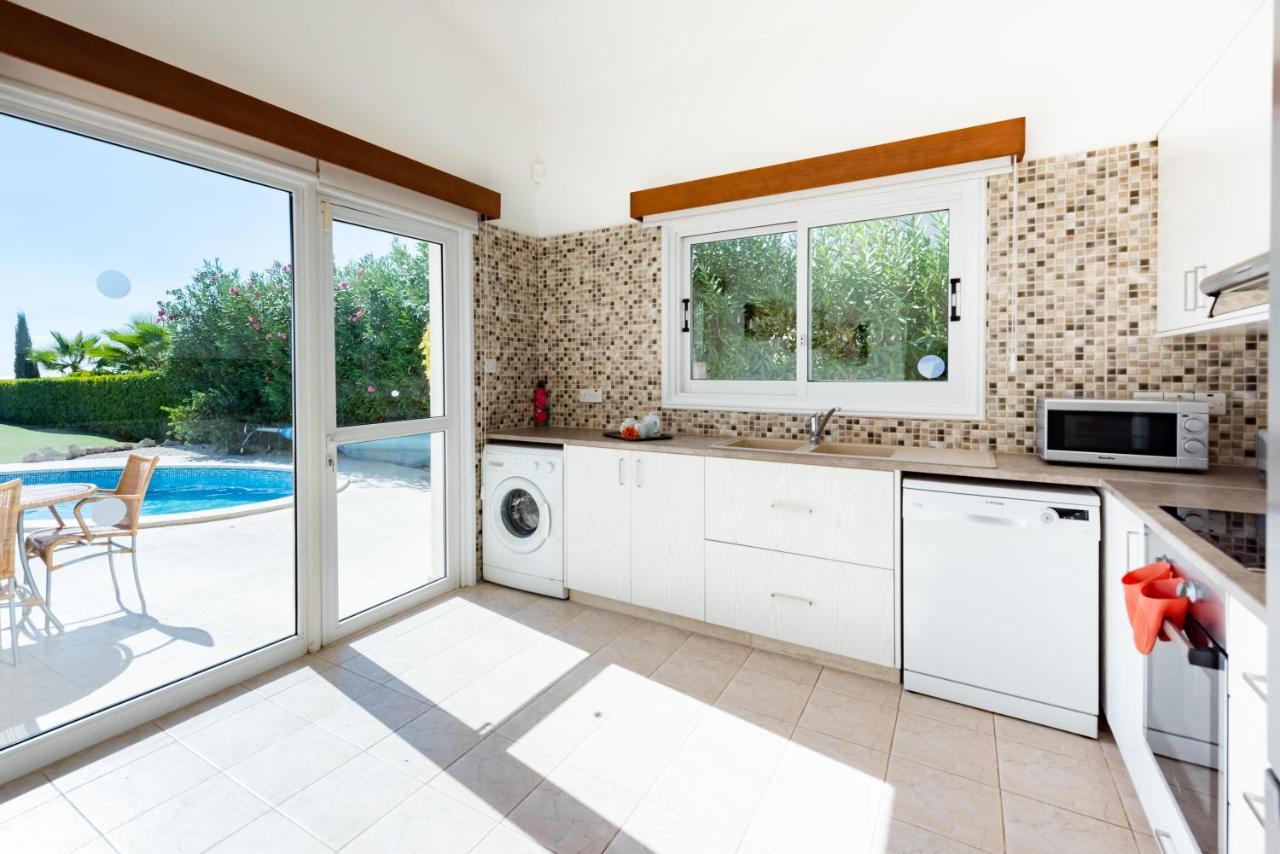 Villa Savoya Sunrise By Ezoria Villas Golful Coralilor Exterior foto