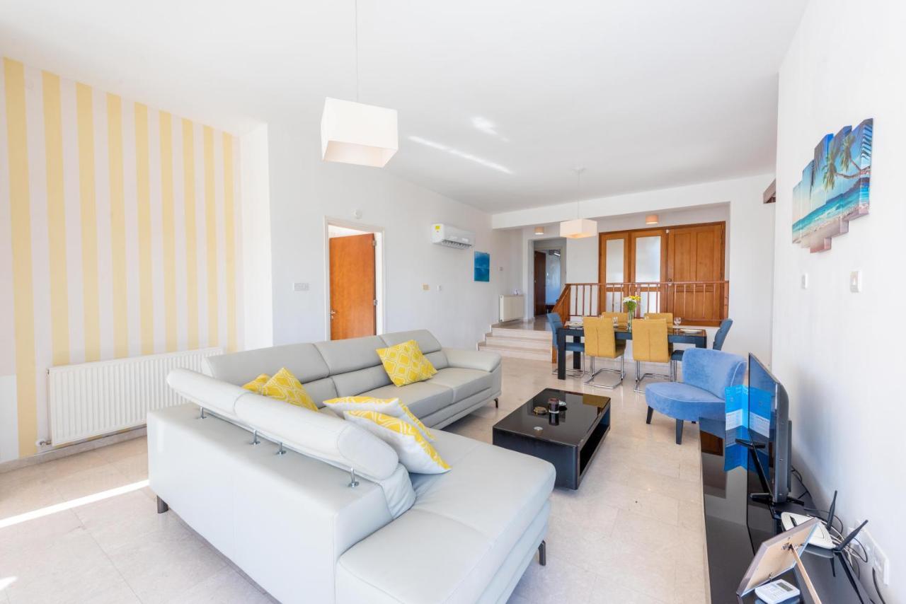 Villa Savoya Sunrise By Ezoria Villas Golful Coralilor Exterior foto